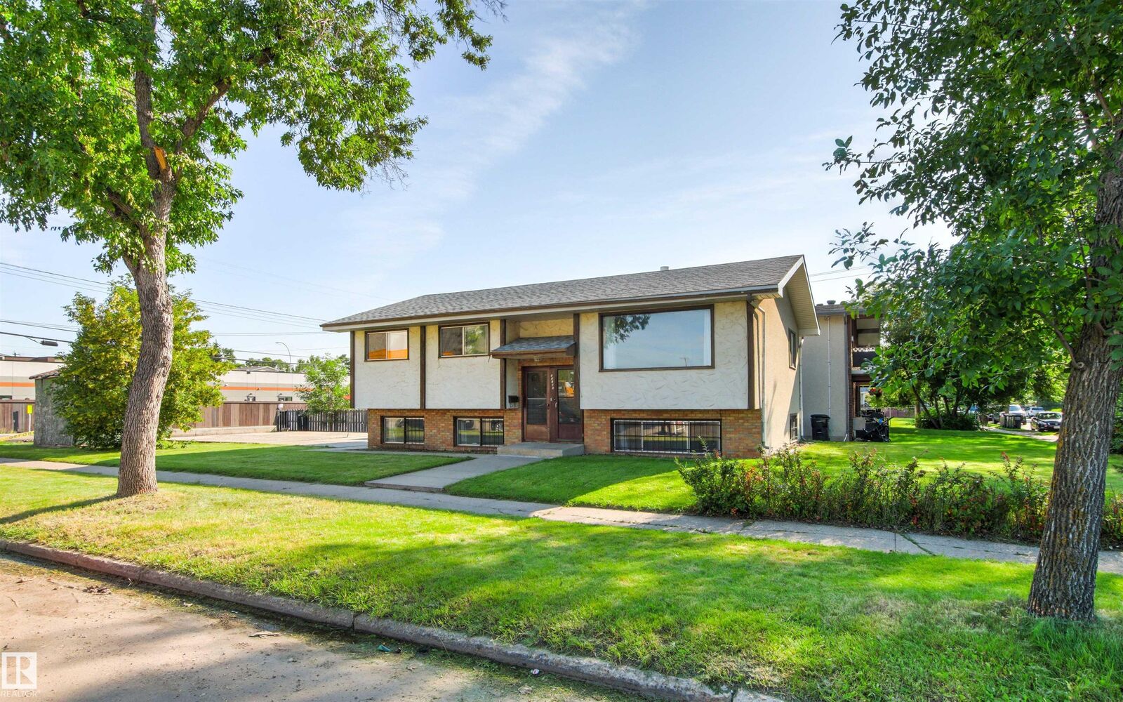 Property Photo:  11703 38 Street NW  AB T5W 2H2 