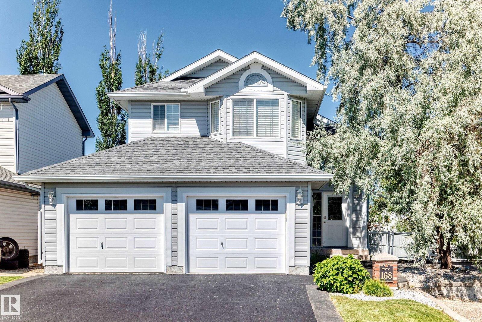 Property Photo: 168 Foxhaven Place AB T8A 5Y3