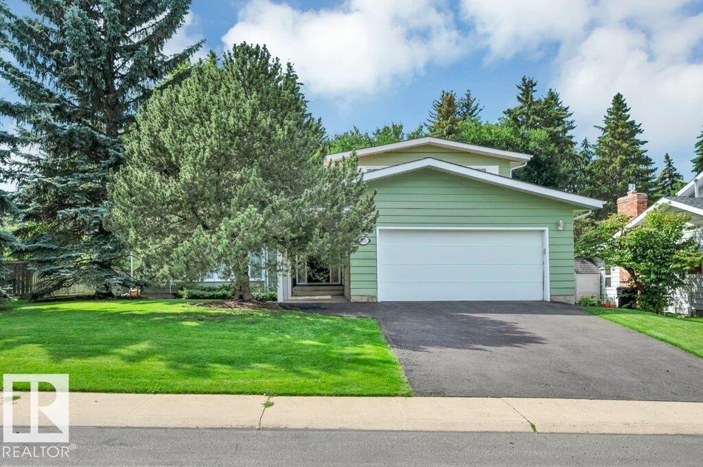 Property Photo:  5620 151 Street NW  AB T6H 4X4 