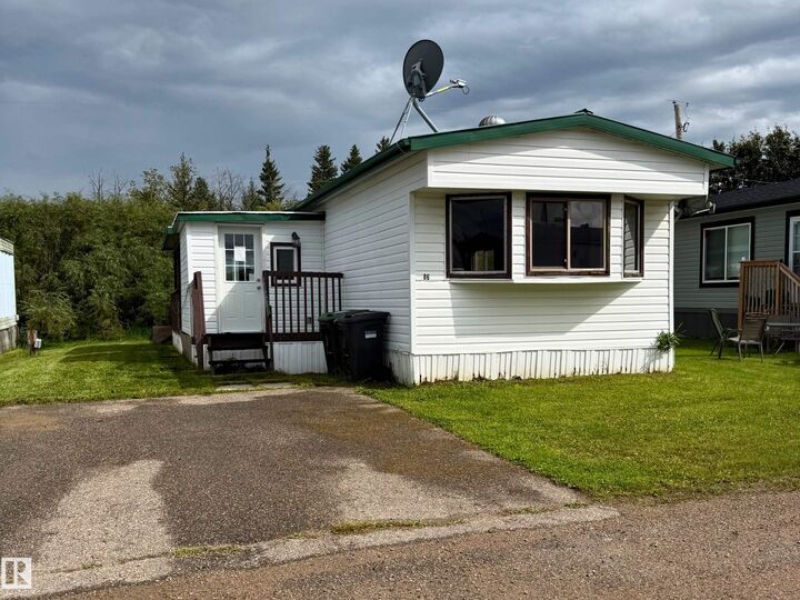 Property Photo:  #86 4405 50 Avenue  AB T9M 1Z3 