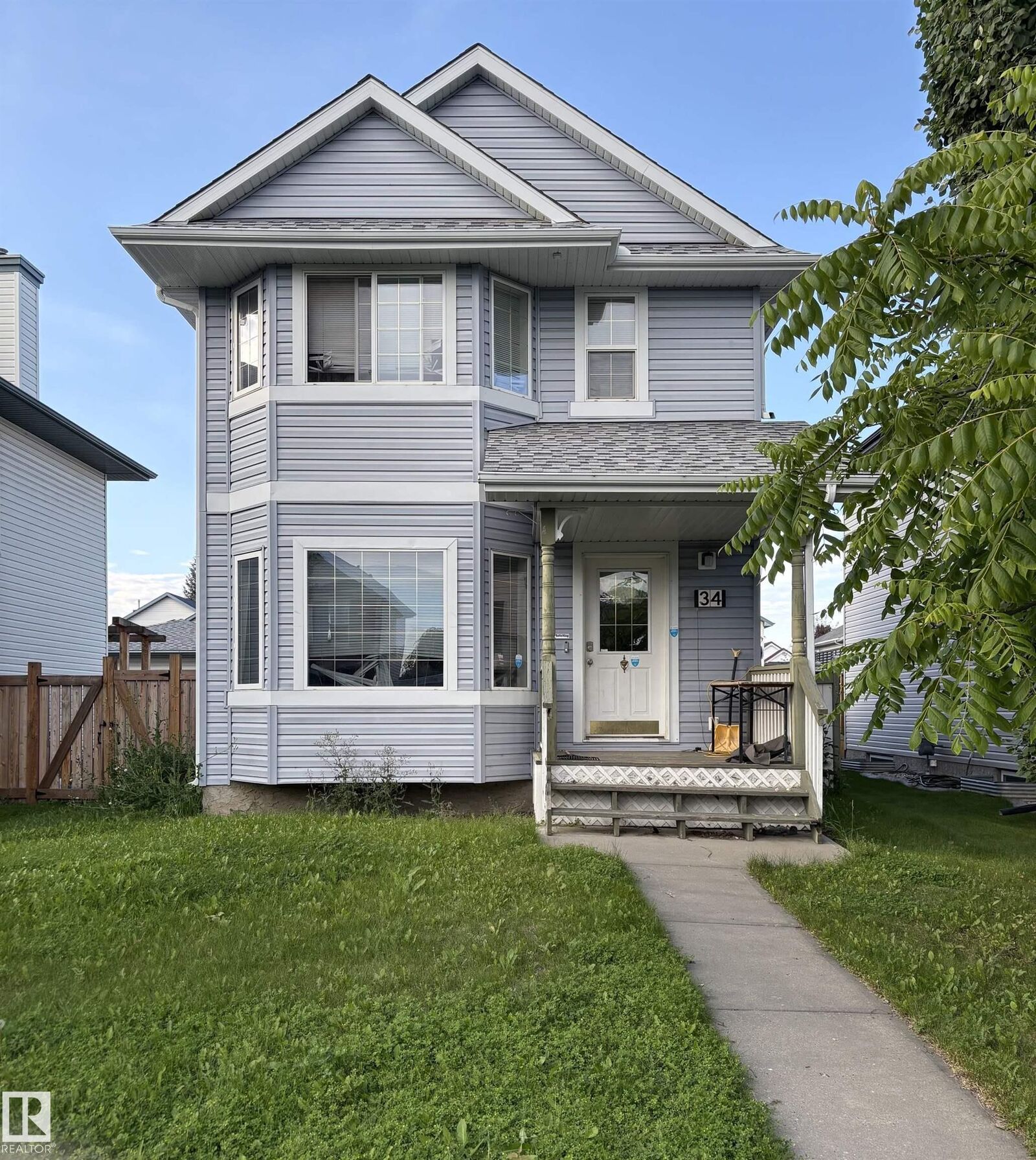 Property Photo:  34 Heatherglen Close  AB T7X 4H9 