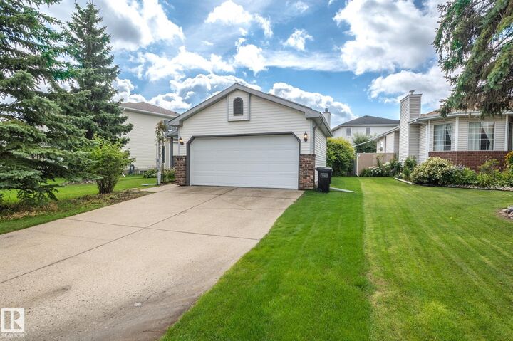 Property Photo:  435 Ormsby Road NW  AB T5T 5S5 
