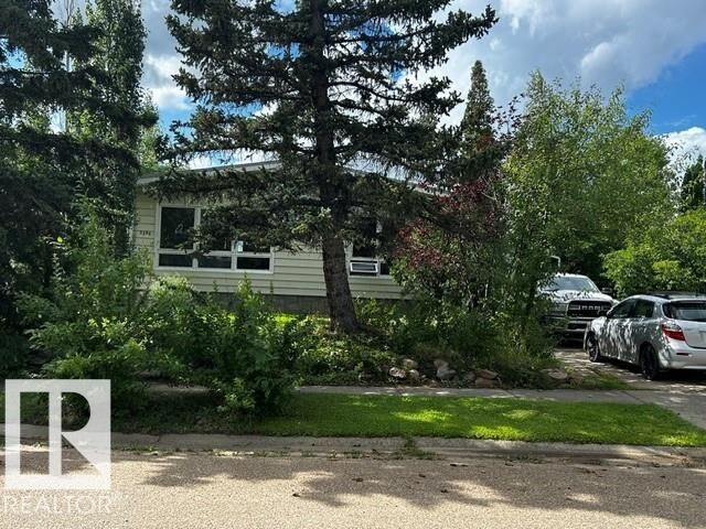 Property Photo:  5206 50 Street  AB T0B 2R0 
