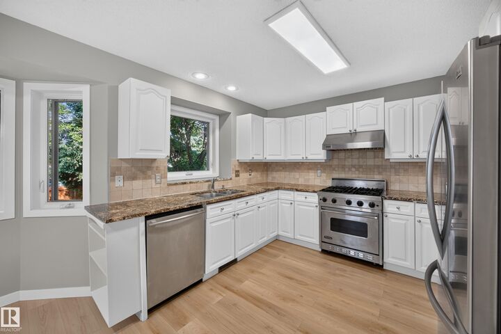 3640 31 Street NW — photo 1