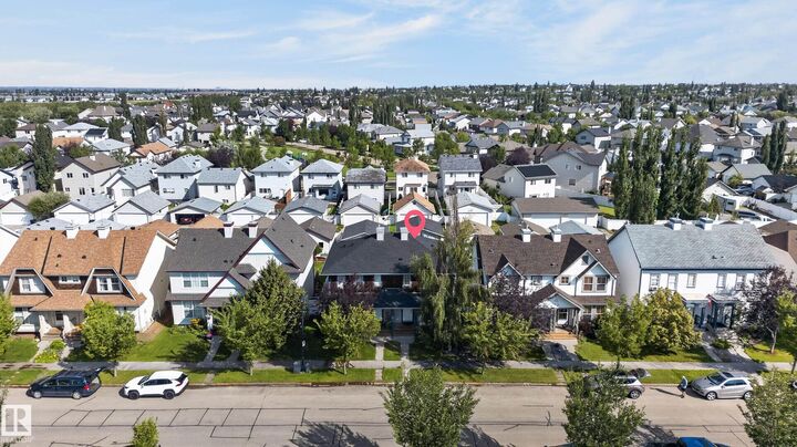 Property Photo:  6008 South Terwillegar Boulevard NW  AB T6R 0K5 