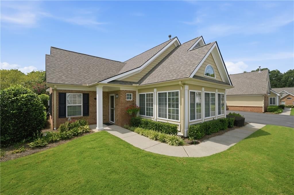 Property Photo: 1103 Sweet Apple Circle GA 30004