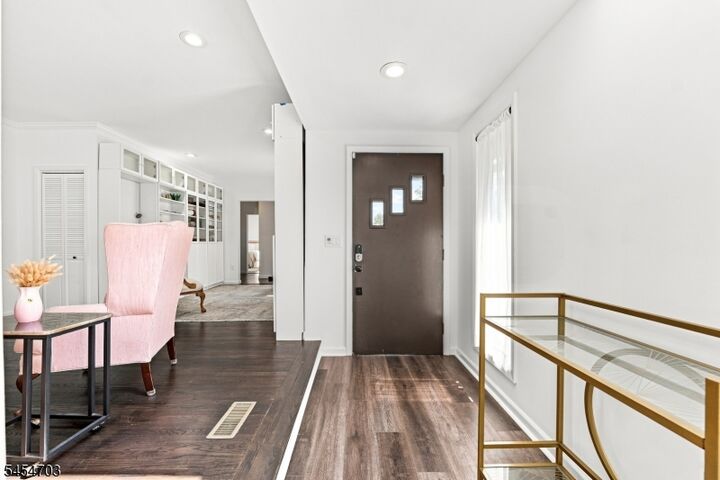 Property Photo: 143 Veazy St NJ 07006