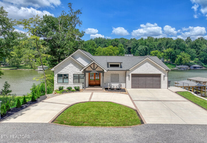 Property Photo: 5033 Riversedge Rd TN 37777