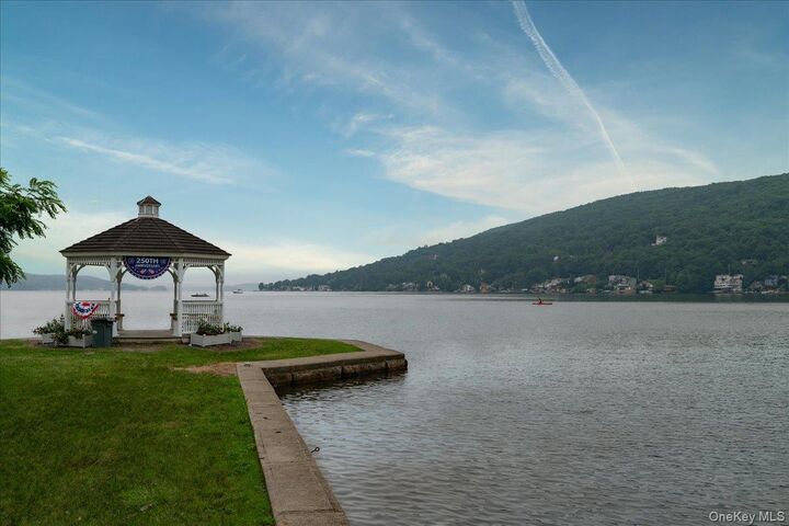 Property Photo: 9 Morgans Way NY 10925