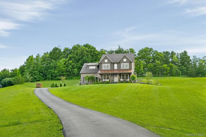Property Photo:  34 Boville Court  NY 10918 