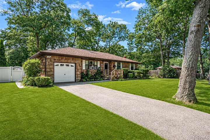 Property Photo:  32 Rutland Road  NY 11950 