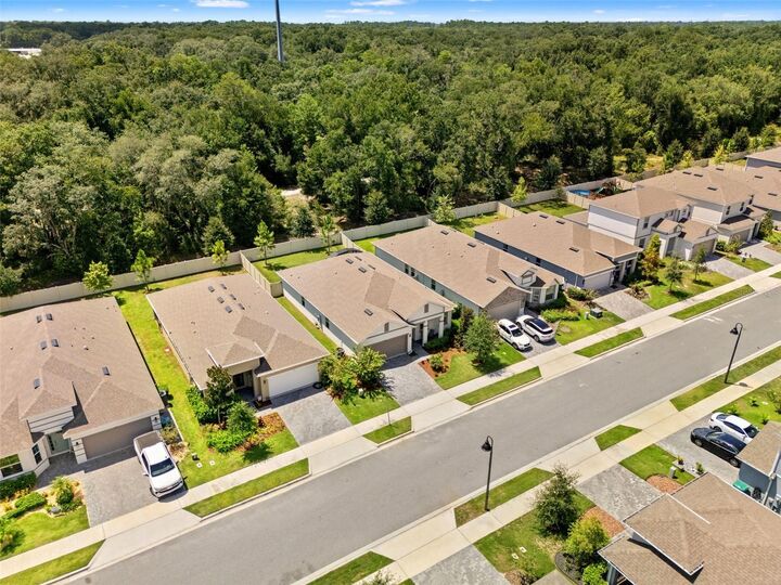 Property Photo: 2325 Sirena Lane FL 32757