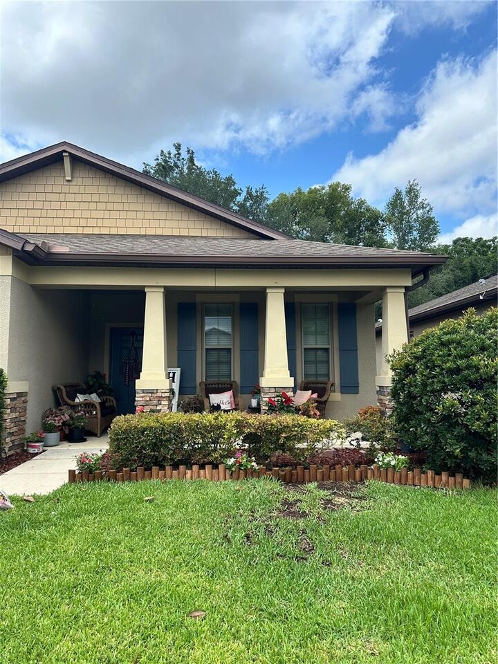 Property Photo:  15541 Stone House Drive  FL 34604 