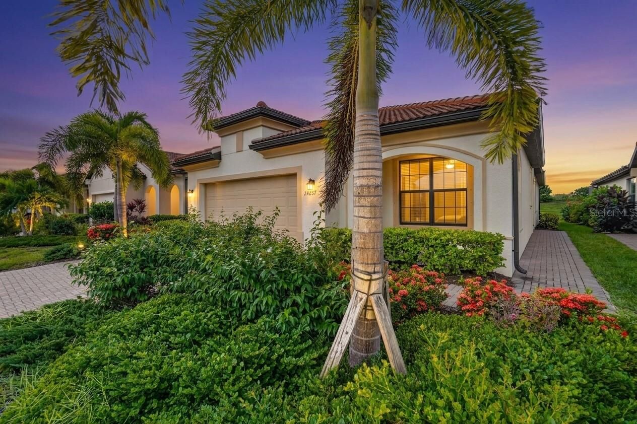 Property Photo:  24237 Spartina Drive  FL 34293 