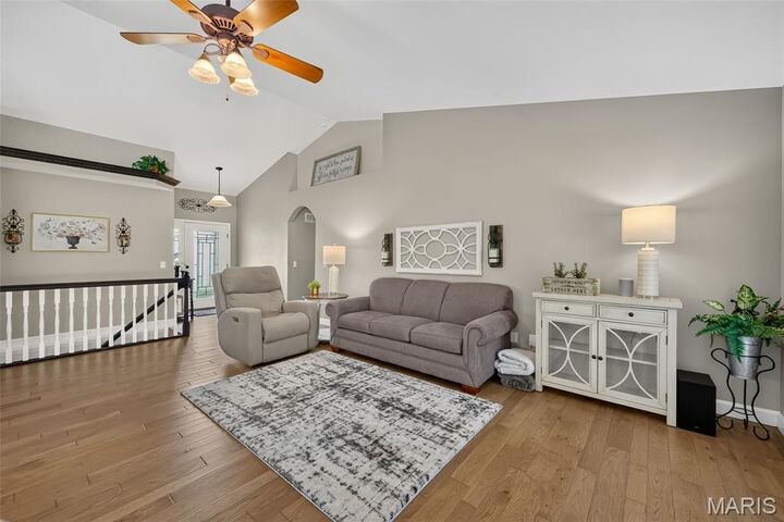 Property Photo: 41 Old Yorktown Court MO 63385