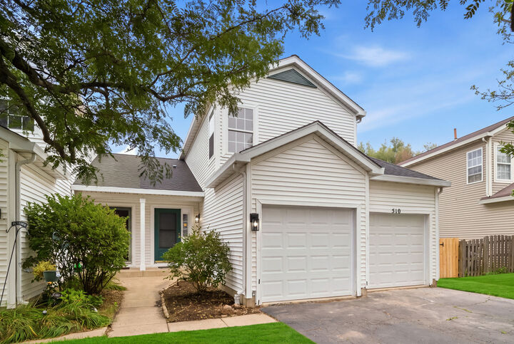 Property Photo: 510 S Annandale Drive IL 60156