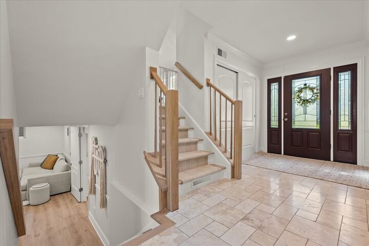 Property Photo:  803 Pine Street  IL 60015 
