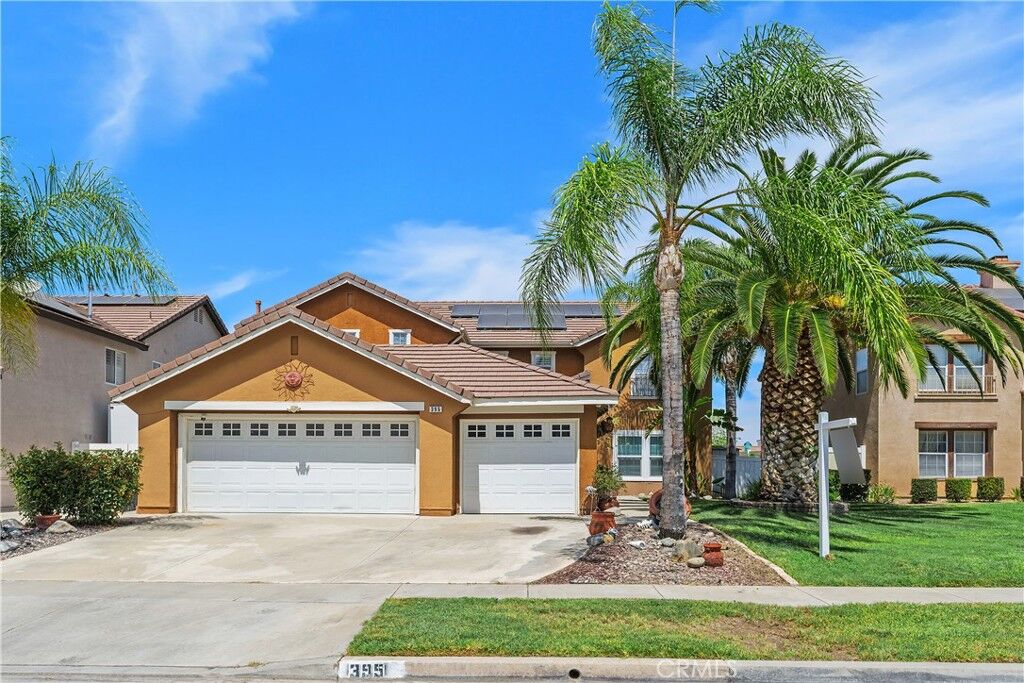 Property Photo: 395 Selkirk CA 92881