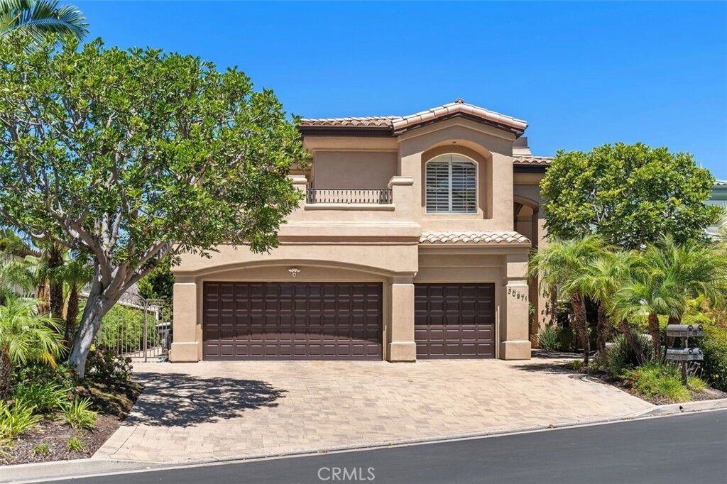 Property Photo:  30271 Via Festivo  CA 92675 