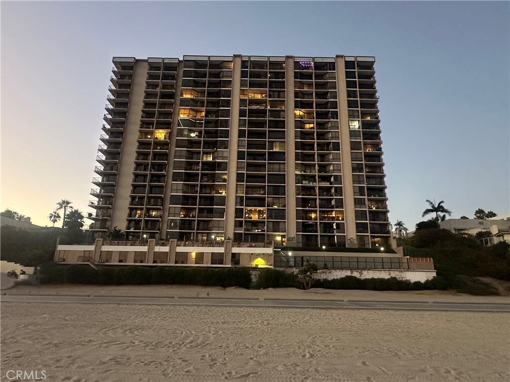 Property Photo: 1750 E Ocean 503 CA 90802