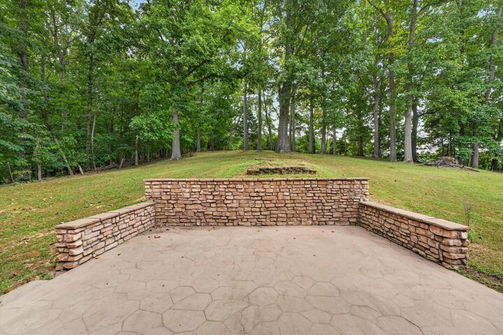 Property Photo:  135 Lynx Dr  TN 37042 