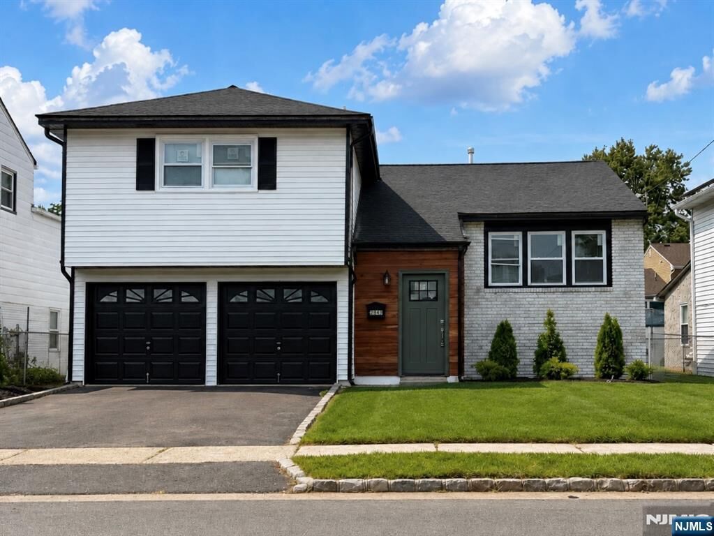 Property Photo:  2849 Kathleen Terrace  NJ 07083 