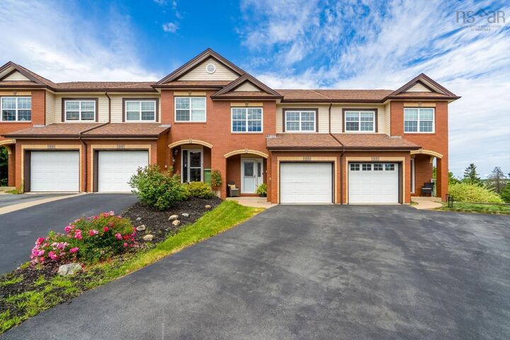 38 Coldstream Run — photo 1