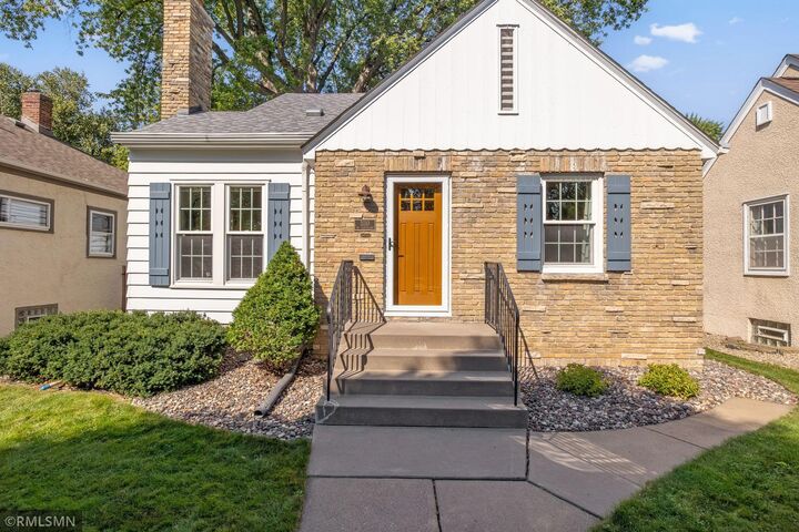 Property Photo:  3110 Cleveland Street NE  MN 55418 