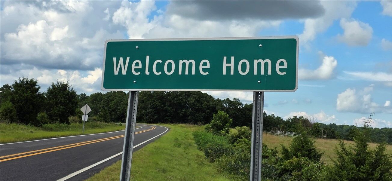 Property Photo:  21537 S Highway 27  AR 72650 