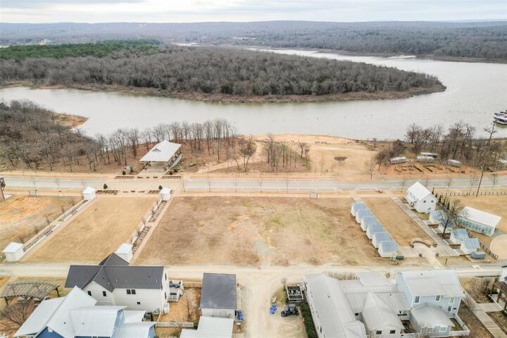 Property Photo:  61 Water Street  OK 74432 