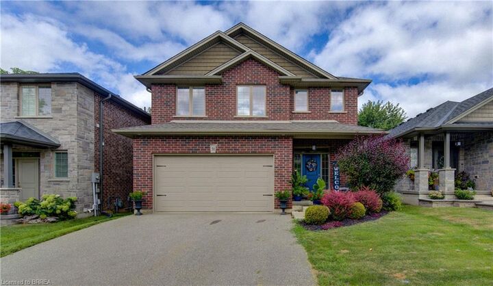 Property Photo: 31 Hampton Street ON N3L 0C8