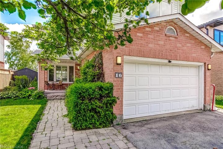 Property Photo:  16 Harper Street  ON L0R 2H3 