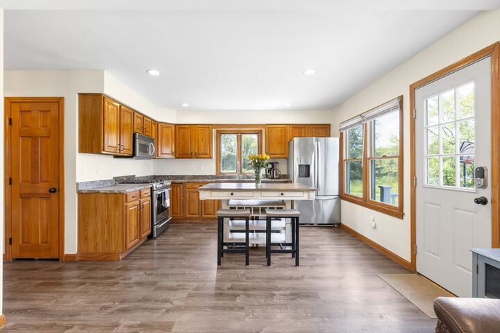 Property Photo:  180 Great Road  MA 01460 
