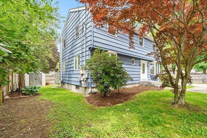 Property Photo:  6 Hovey Ave  MA 01760 