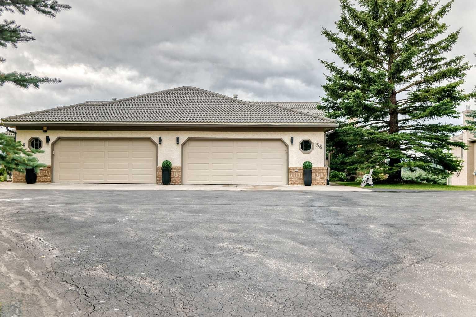 Property Photo: 36 Sunset Way AB T0L 1W0