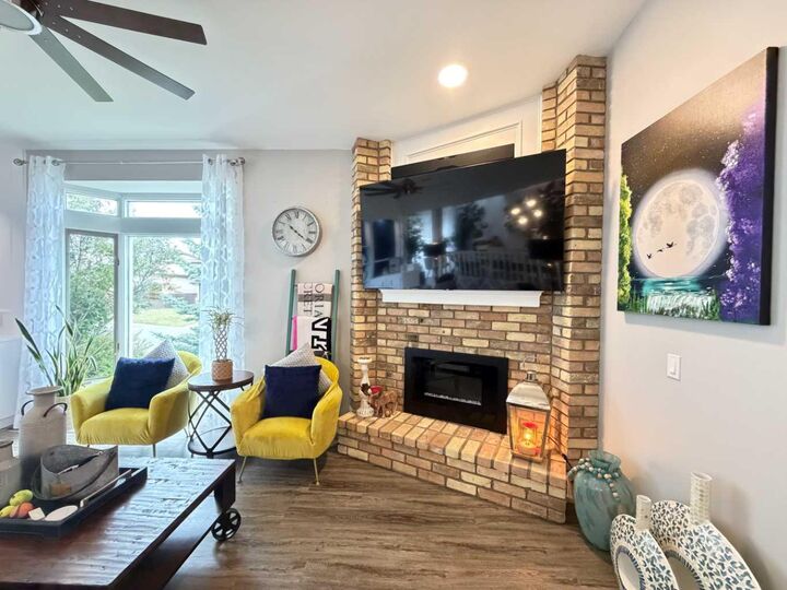 Property Photo: 151 Sandstone Place NW AB T3K 2Z6