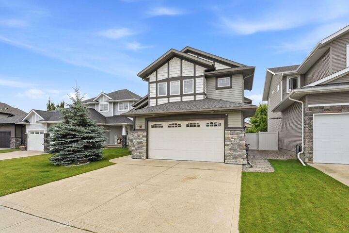Property Photo: 62 Traptow Close AB T4P 0N7