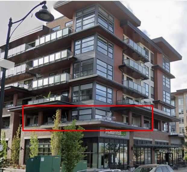 122 Mahogany Centre SE 202 — photo 1