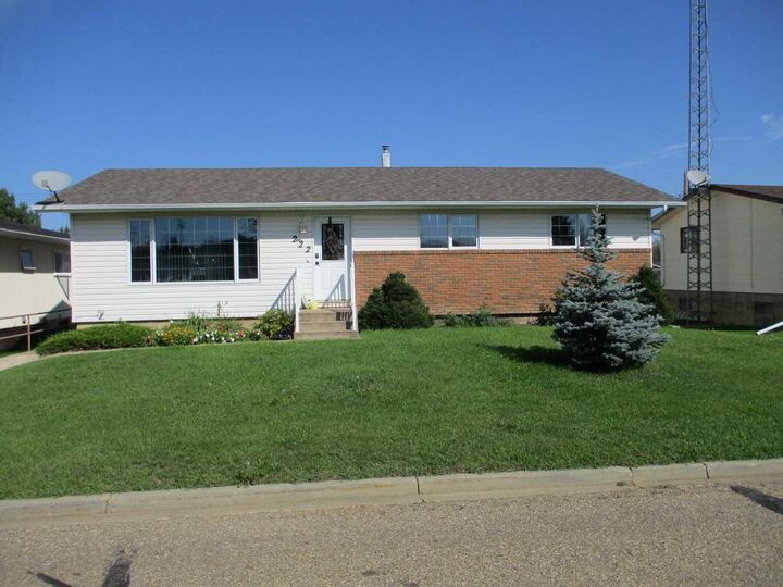 222 3rd Avenue SW — photo 1
