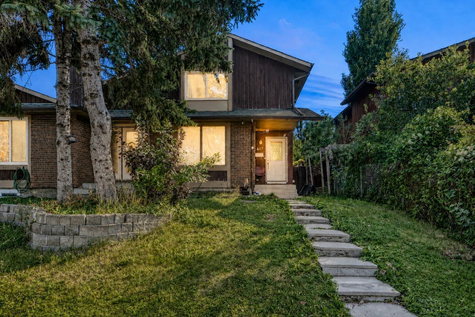 Property Photo: 617 Whitewood Road NE AB T1Y 4A1