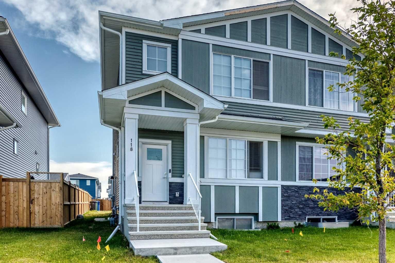 Property Photo: 118 Chelsea Mews AB T1X 2T1