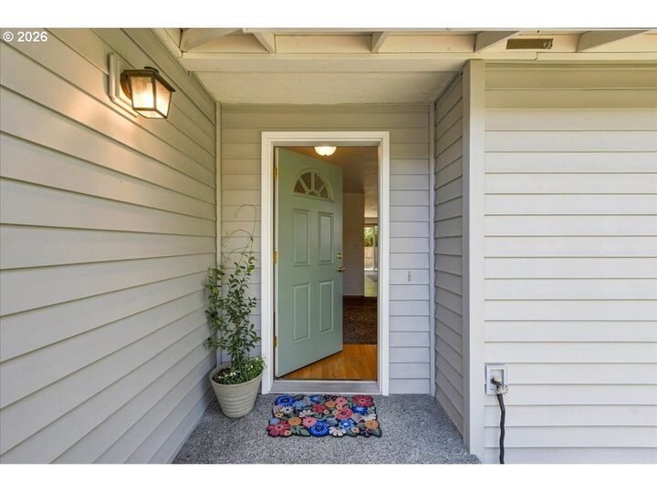 Property Photo: 10808 NE 22nd Pl WA 98686