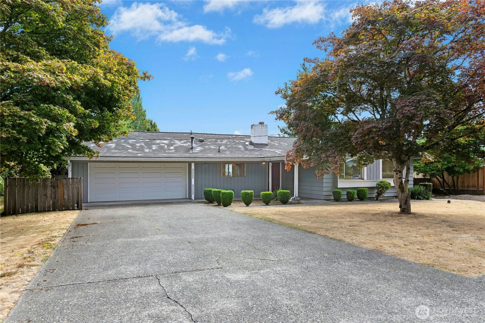 Property Photo:  250  110th Place SE  WA 98004 