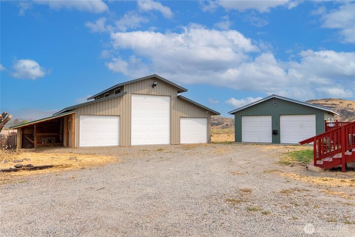 Property Photo: 148 Riverside Cutoff Road WA 98849