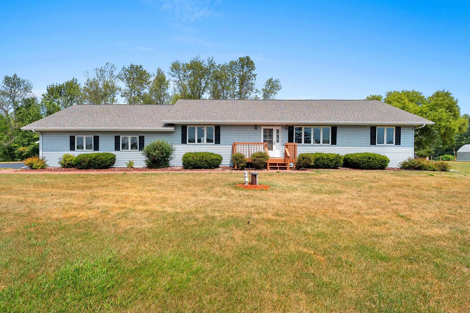 Property Photo: N2904 N 13th Road WI 54112-9542