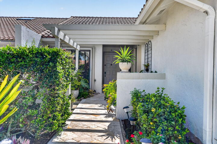Property Photo:  21616 Guadalajara Avenue  FL 33433 