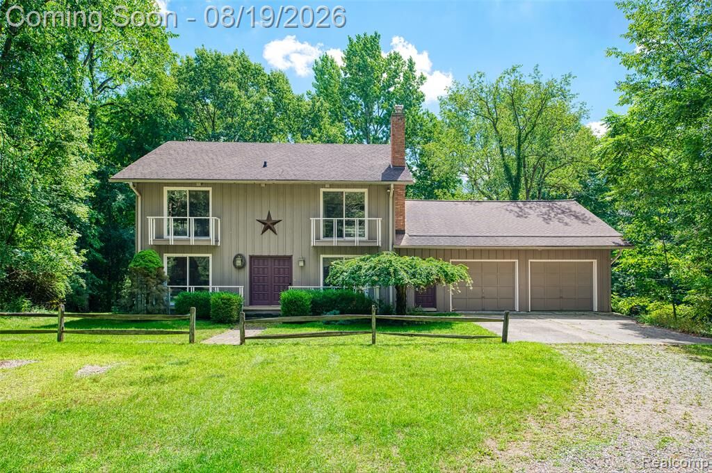 Property Photo:  1761 Waw Lake Road  MI 48114 