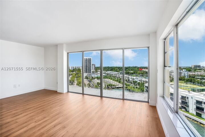 Property Photo:  11111 Biscayne Blvd 1000  FL 33181 