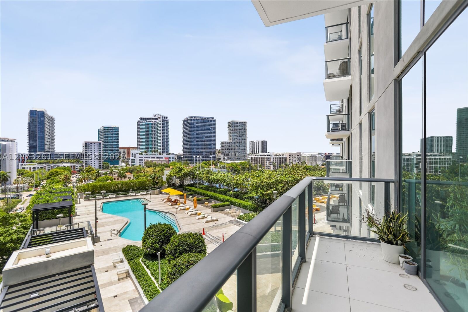 Property Photo: 501 NE 31st St 708 FL 33137