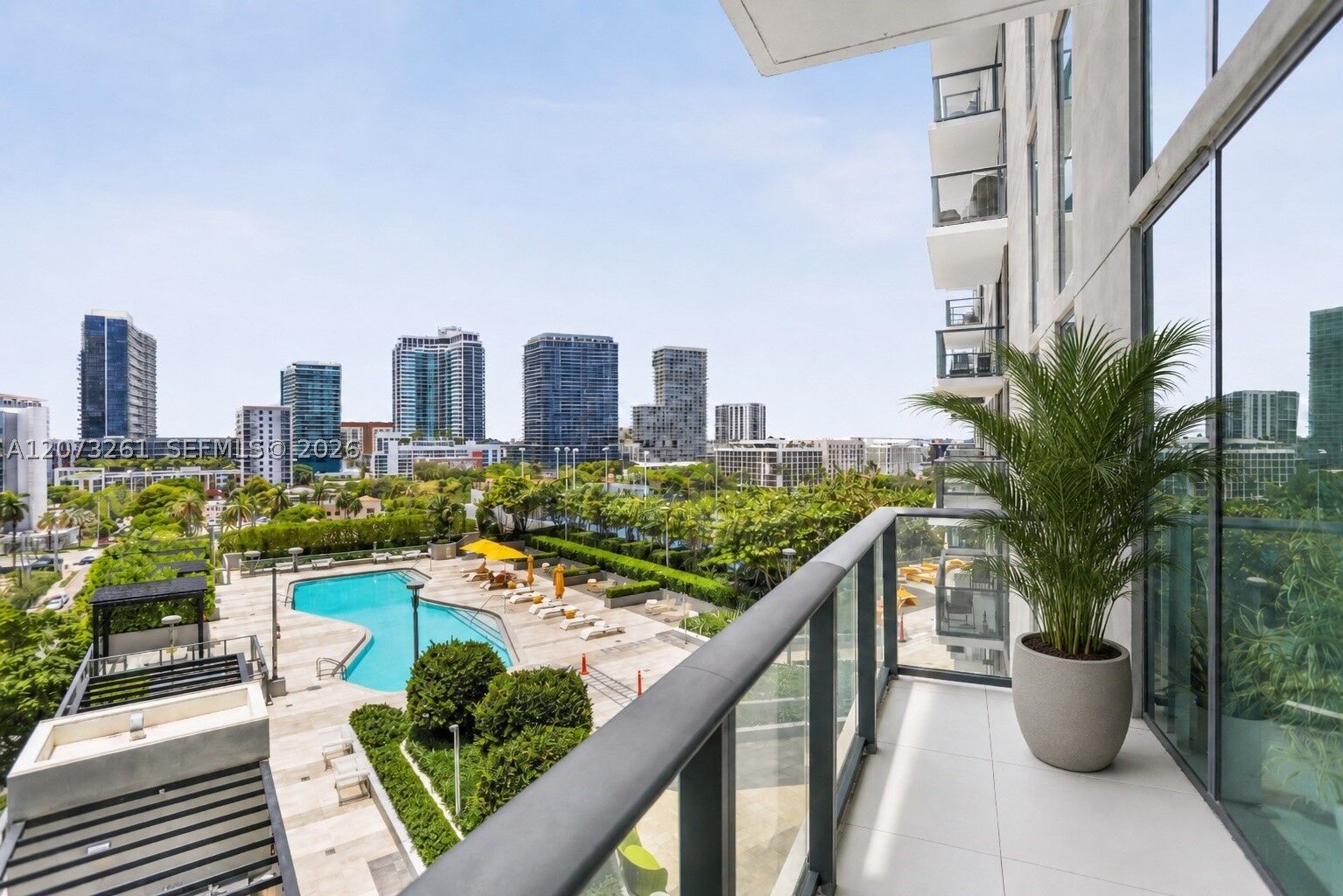 Property Photo:  501 NE 31st St 708  FL 33137 
